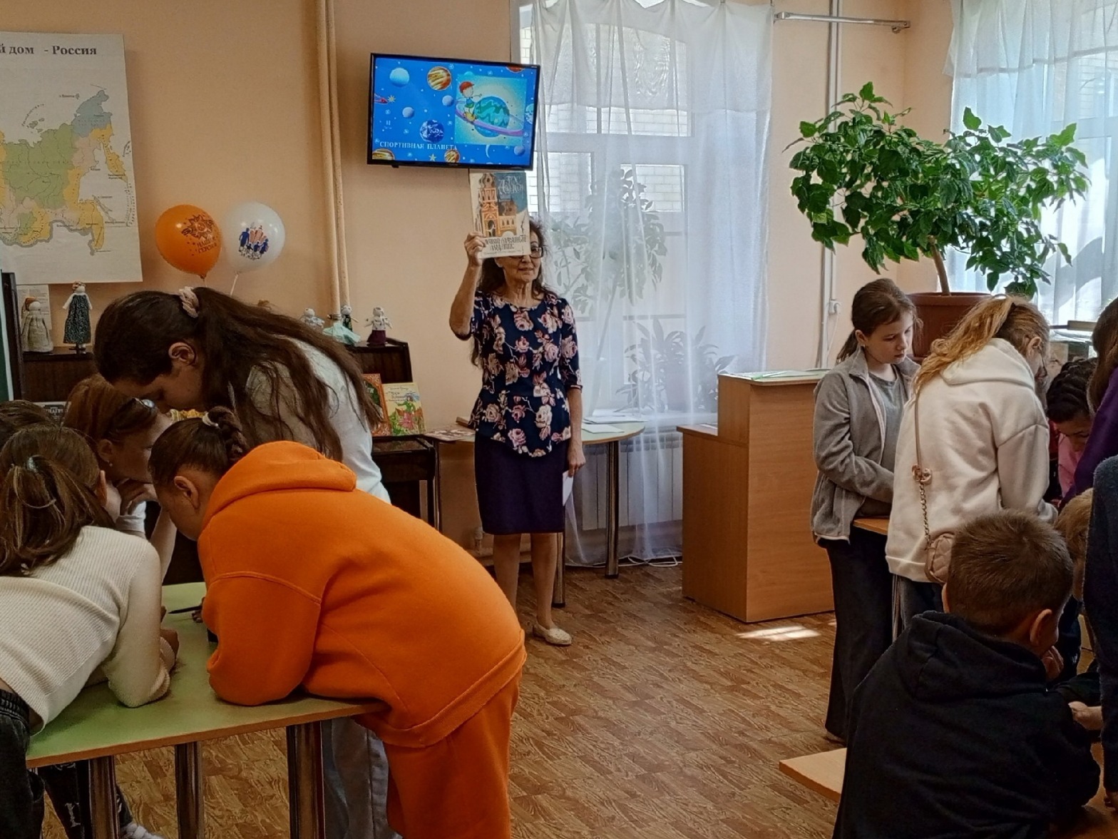 Путешествие в «Семейную галактику» вместе с Детской библиотекой.